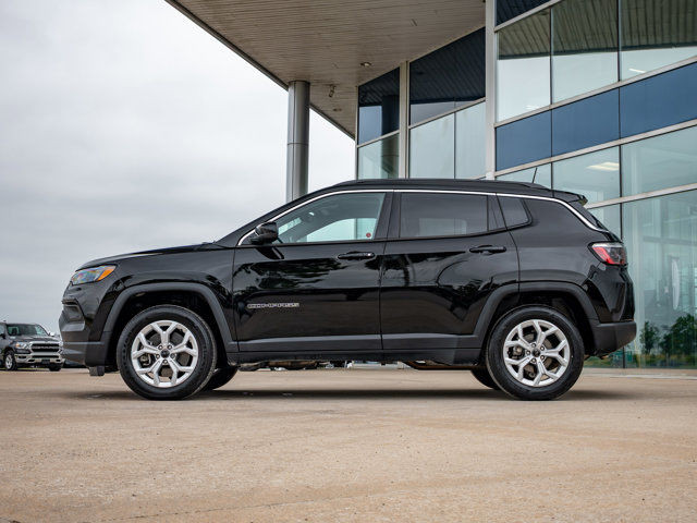 2025 Jeep Compass North in Cars & Trucks in Barrie - Image 4