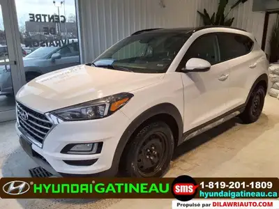 This Hyundai Tucson boasts a Regular Unleaded I-4 2.4 L/144 engine powering this Automatic transmiss...