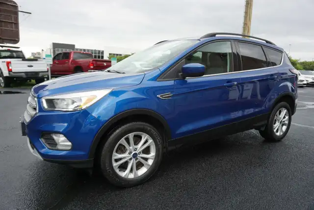 2018 Ford Escape in Cars & Trucks in Oakville / Halton Region - Image 4