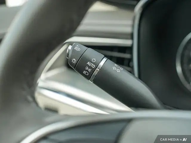 2021 Cadillac XT5 AWD Premium Luxury | Sunroof | Lane Keep in Cars & Trucks in Windsor Region - Image 20