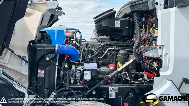 2025 KENWORTH T880 DAY CAB in Heavy Trucks in Chilliwack - Image 20