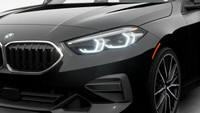 La toute nouvelle BMW 228i xDrive 2024 laisse les conventions derrière. La Série 2 combine une appar... (image 7)