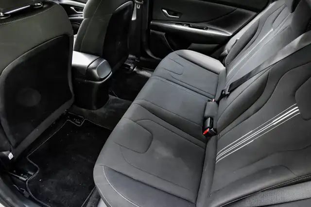 2021 Hyundai Elantra Preferred IVT • HEATED SEATS/STEERING • CP/ in Cars & Trucks in Kingston - Image 30