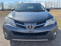 EXTRA CLEAN FRANCHISE TOYOTA DEALERSHIP TRADE IN! TOP LIMITED PACKAGE WITH ALL-WHEEL DRIVE - CLEAN T... (image 2)