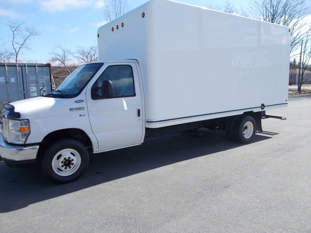 2019 Ford E-Series Cutaway Cube Van in Cars & Trucks in Bedford