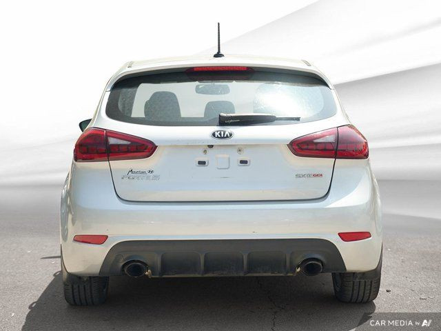 2016 Kia Forte 5-Door Sx Luxury | Sunroof | Low Kms | Safetied in Cars & Trucks in Hamilton - Image 4