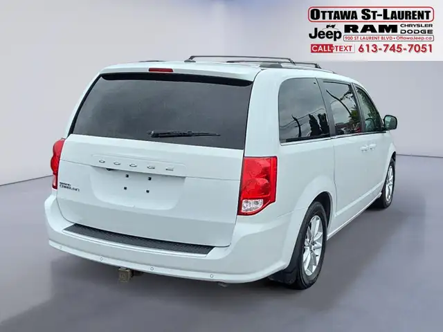 2020 Dodge Grand Caravan SXT in Cars & Trucks in Ottawa - Image 8