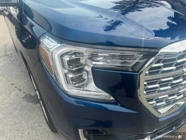 2023 GMC Terrain Denali | AWD | Leather | Sunroof | Nav in Cars & Trucks in Saskatoon - Image 13