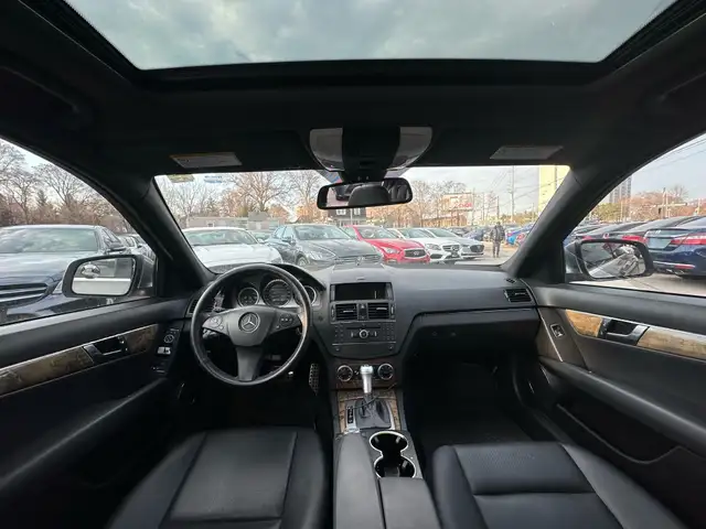 2009 Mercedes-Benz C-Class C300 | 4Matic in Cars & Trucks in City of Toronto - Image 10