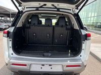 2022 NISSAN PATHFINDER SL PREMIUM PACKAGE 4WD | REMOTE START | 360 CAMERA | BOSE SPEAKERS - Heads up... (image 6)