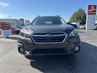 This 2019 Subaru Outback Touring SUV boasts a stunning Cinnamon Brown Pearl exterior and offers the... (image 1)