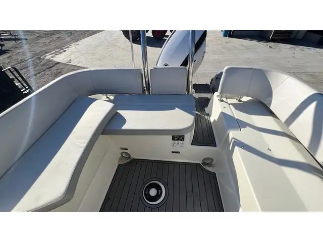 2019 Zodiac N-ZO 680 in Powerboats & Motorboats in Québec City - Image 39