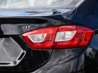 2016 Chevrolet Cruze LT Say hello to the 2016 Chevrolet Cruze LT, a spunky sedan that's danced throu... (image 7)