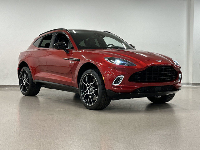 2021 Aston Martin DBX  in Cars & Trucks in City of Montréal - Image 4