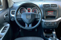 . . . . 2.4 L 4 Cyl Engine Vehicle Options: Touch Screen Radio System, Led Headlights, Vehicle Discl... (image 4)
