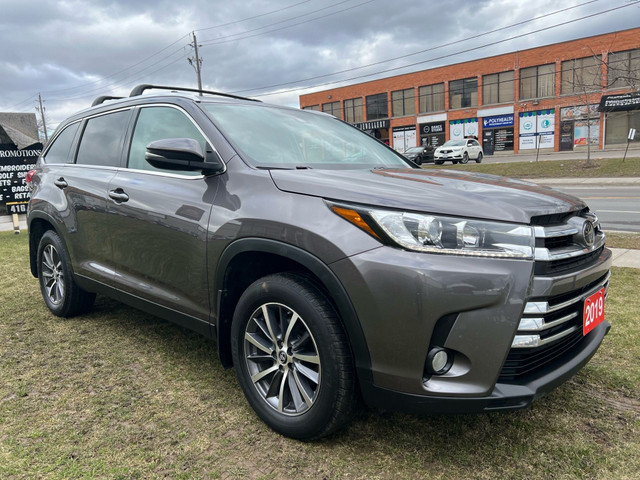 2019 Toyota Highlander AWD XLE in Cars & Trucks in City of Toronto - Image 3