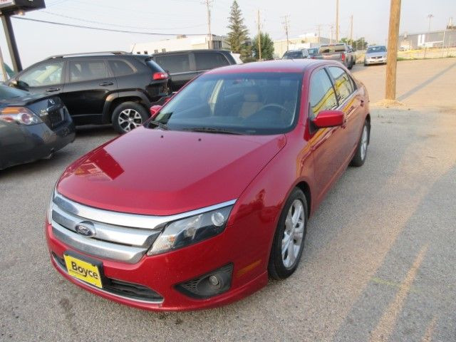 2012 Ford Fusion SE Cloth Interior Fog Lights Traction Control in Cars & Trucks in Winnipeg