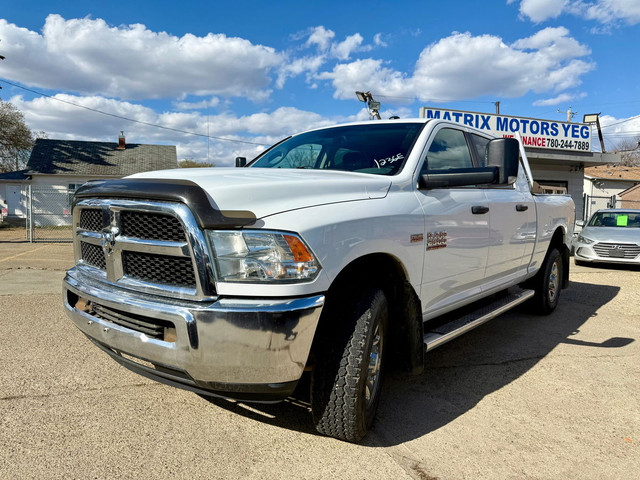 2015 Ram 2500 SLT 6.4 Hemi Mega Cab in Cars & Trucks in Edmonton