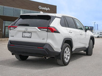 *Heated Seats, Apple CarPlay, Android Auto, Blind Spot Monitoring, Lane Keep Assist! * With rugged c... (image 5)