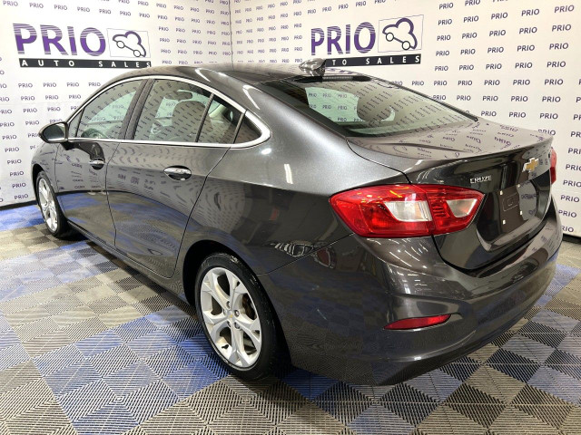 2016 Chevrolet Cruze in Cars & Trucks in Ottawa - Image 3