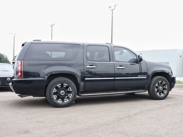 2009 GMC Yukon XL Denali in Cars & Trucks in Oakville / Halton Region - Image 3