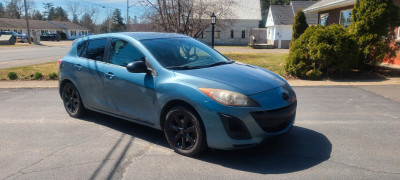 2011 Mazda 3 Sport GX