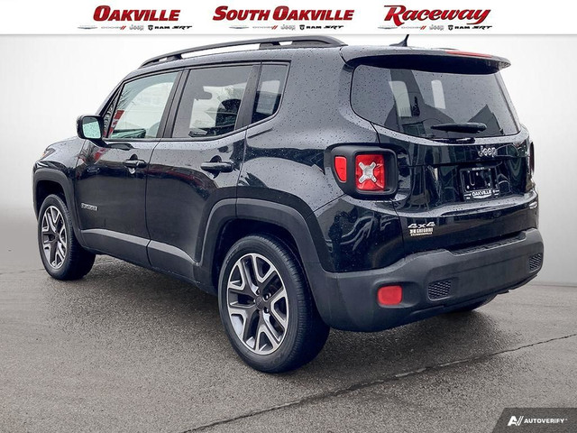 2016 Jeep Renegade LATITUDE | 2 SETS OF RIMS & TIRES | CLEAN CAR in Cars & Trucks in Oakville / Halton Region - Image 4
