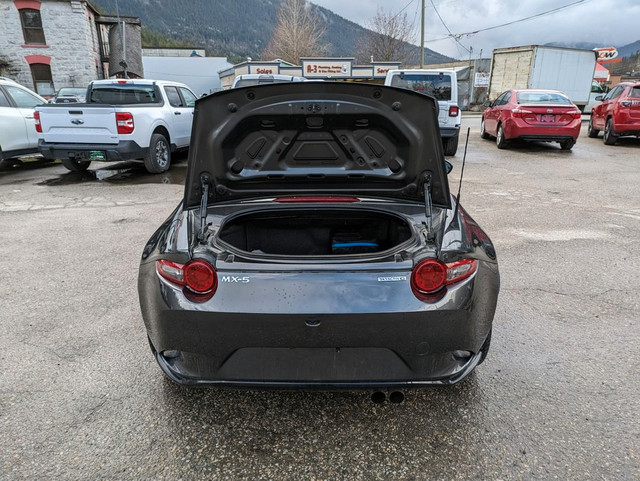  2022 Mazda MX-5 GS RWD, 4 Cylinder Engine, Convertible Soft Top in Cars & Trucks in Nelson - Image 4