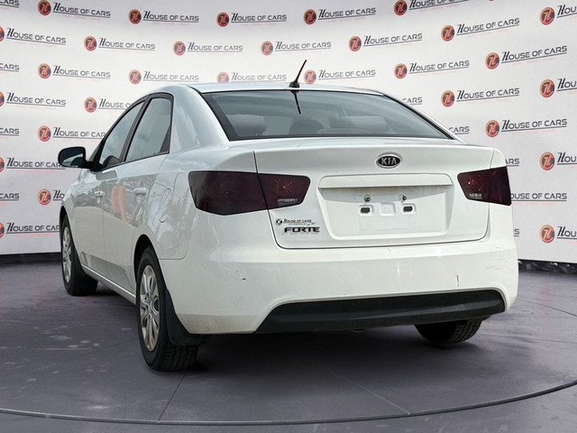 2012 Kia Forte 4dr Sdn Man LX in Cars & Trucks in Calgary - Image 4