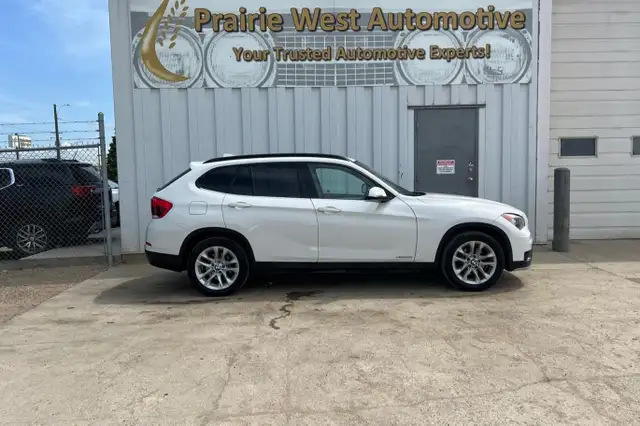 2015 BMW X1 XDrive28i AWD -  No Accident63010222278531124