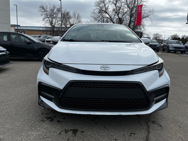 2020 Toyota Corolla 4-door Sedan SE CVT Fresh Trade in Cars & Trucks in Regina - Image 4