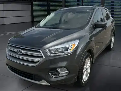A stylish and practical four-wheel-drive SUV with leather-trimmed seats, SYNC 3 infotainment system...