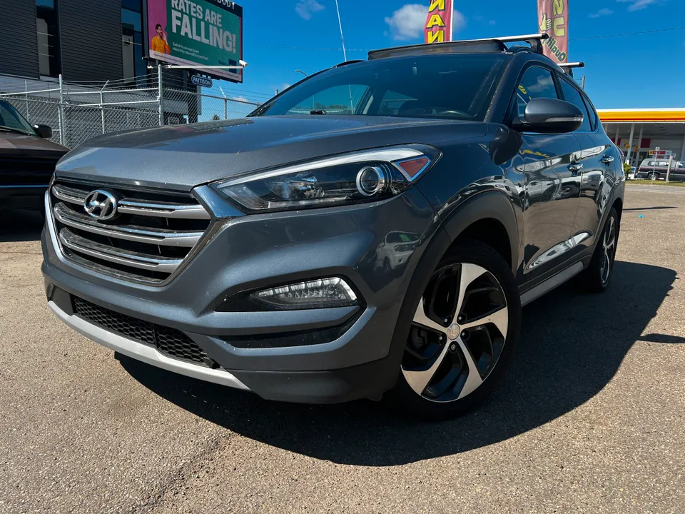 2017 Hyundai Tucson Ultimate*LEATHER*HEATED*SUNROOF*AWD*