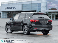 ONE OWNER Perfected in a Crystal Black Pearl exterior that complements the Black leather interior, s... (image 4)