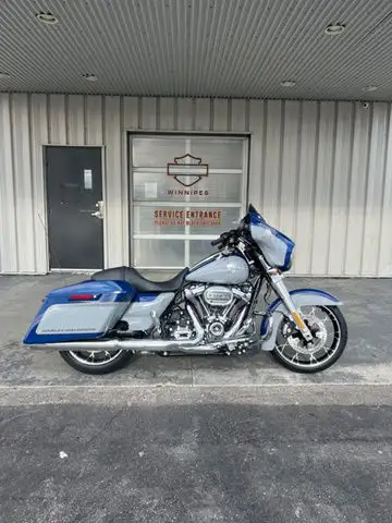 2023 Harley-Davidson FLHXS - Street Glide Special in Sport Touring in Winnipeg - Image 2