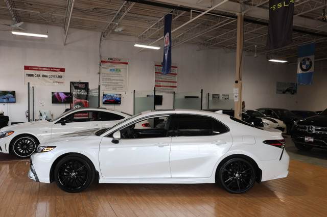 2022 Toyota Camry XSE HYBRID - LEATHER|SUNROOF|CAMERA|BLINDSPOT in Cars & Trucks in City of Toronto - Image 3