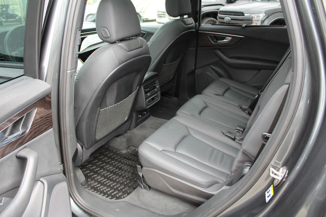 2022 Audi Q7 KOMFORT QUATTRO/PANO. ROOF/B.CAMERA in Cars & Trucks in Calgary - Image 4