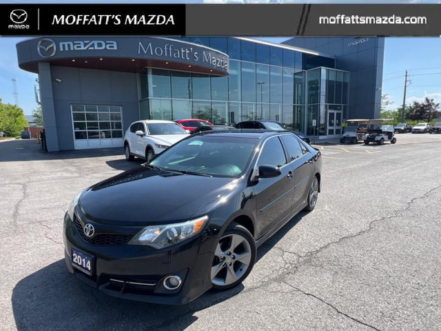 2014 Toyota Camry SE in Cars & Trucks in Barrie