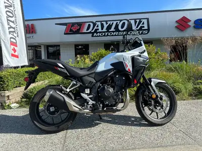 Honda NX 500 White with only 1550 kms! MSRP $8199 + $185 Doc = $8384 + applicable taxes! Carfax: 1 o...