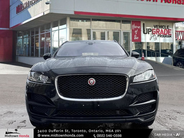 2017 Jaguar F-PACE 35t Prestige *MOONROOF / RARE PACKAGE / N... in Cars & Trucks in City of Toronto - Image 3
