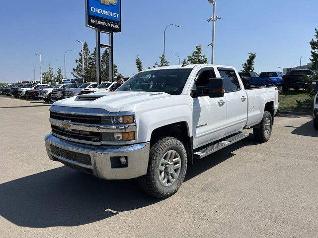 2018 Chevrolet Silverado 3500HD LT 6.6L in Cars & Trucks in Strathcona County - Image 3