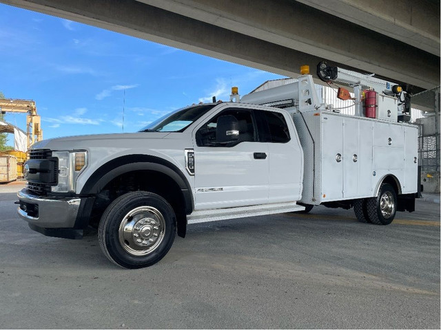 2019 Ford F-550 XLT DIESEL 4WD SERVICE BODY GEN/AIR/WELDER CRANE in Cars & Trucks in Delta/Surrey/Langley