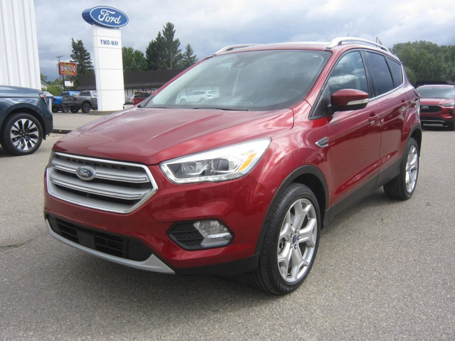 2019 Ford Escape Titanium AWD in Cars & Trucks in Regina