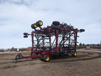 2012 Seed Hawk XL Series 7 66 Ft Air Drill 6612