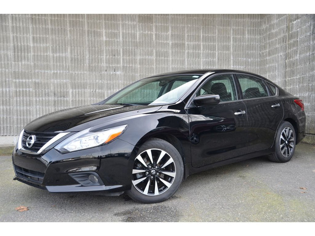 2018 Nissan Altima 2.5 SV Sedan in Cars & Trucks in Burnaby/New Westminster