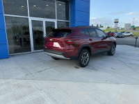 CRIMSON METALLIC Engine: 1.2L TURBO 3cyl. L/100Km City: 8.5 L/100Km Hwy: 7.6 Safety Equipment HD Rea... (image 4)