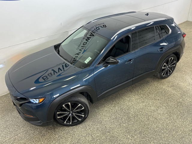 2025 Mazda CX-50 GT GT/AWD/PANOROOF/LEATHER/NAVI/16KM! in Cars & Trucks in Belleville - Image 2