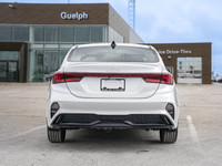 *Android Auto, Apple CarPlay, Wireless Charging, Heated Steering Wheel, Heated Seats! * This 2022 Fo... (image 4)
