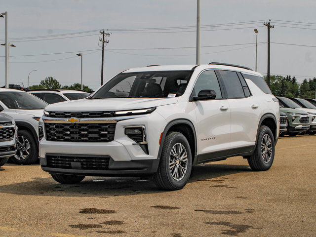 2025 Chevrolet Traverse LT in Cars & Trucks in Edmonton - Image 4