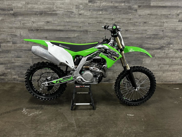 2019 Kawasaki kx 450f a partir 43$/sem in Dirt Bikes & Motocross in Val-d'Or